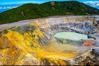        poas main crater 
  - Costa Rica