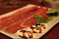 speck and goat cheese with balsamic reduction 
 - Costa Rica
