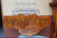 Honesty Bar Samarapalmlodge
 - Costa Rica