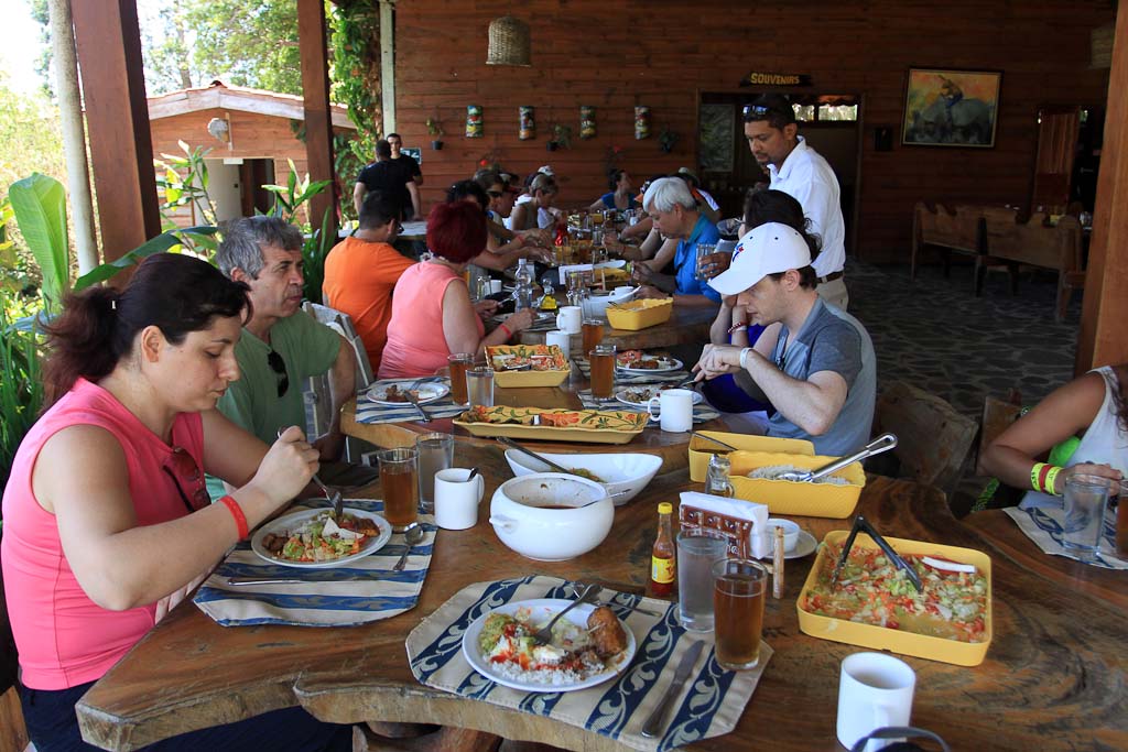        helaconia ranch lunch 
  - Costa Rica