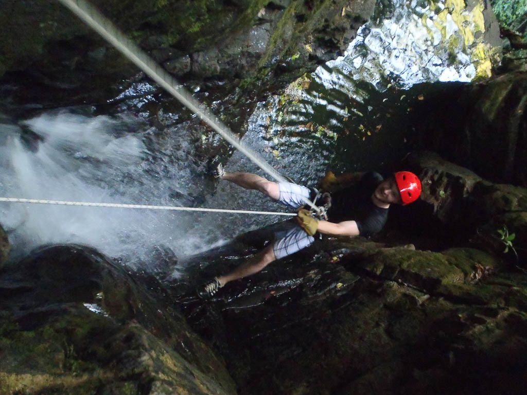        monteverde canyoning tour 
  - Costa Rica