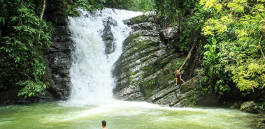 Posa Azul Waterfall - Costa Rica